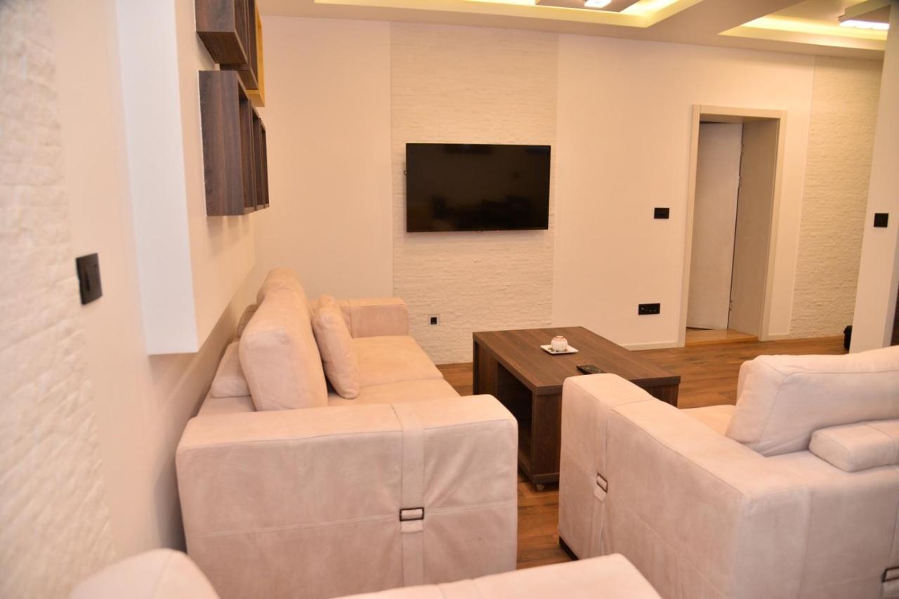 Bella Apartments Kruševac エクステリア 写真