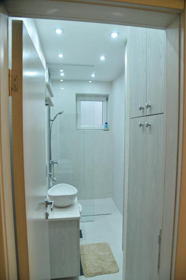 Bella Apartments Kruševac エクステリア 写真