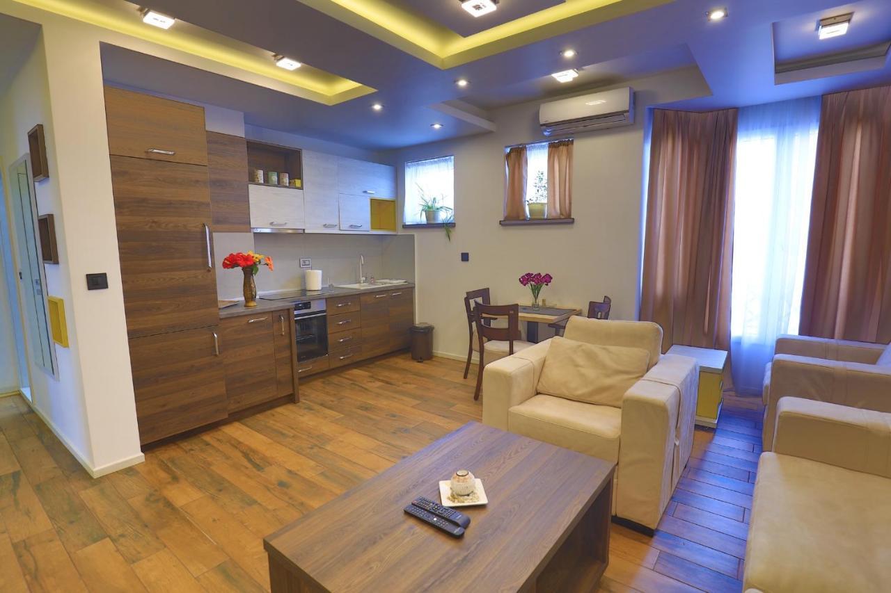 Bella Apartments Kruševac エクステリア 写真